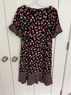 Talbots Petite Floral Dress 4P Black Pink Ruffle Hem Sleeve Shift Mini Dainty